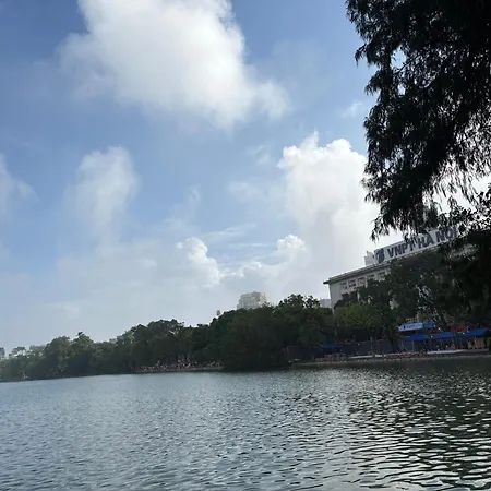 Tropical Land Little Hanoi Homestay-3